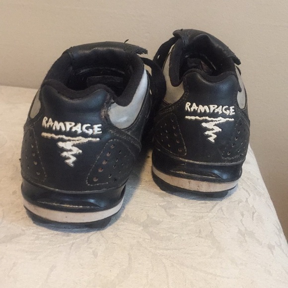 Easton Rampage cleats - Picture 4 of 5